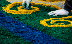 Tapetes de Corpus Christi tradição fé e arte no Vale do Paraíba